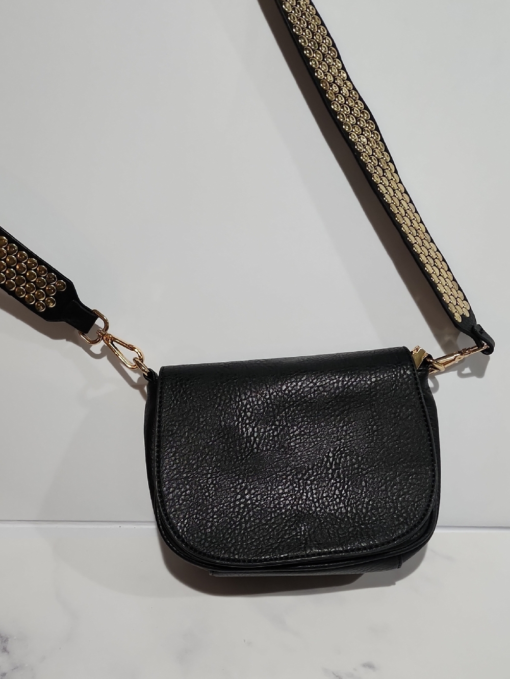 Antik Kraft Stylish Black Crossbody Bag